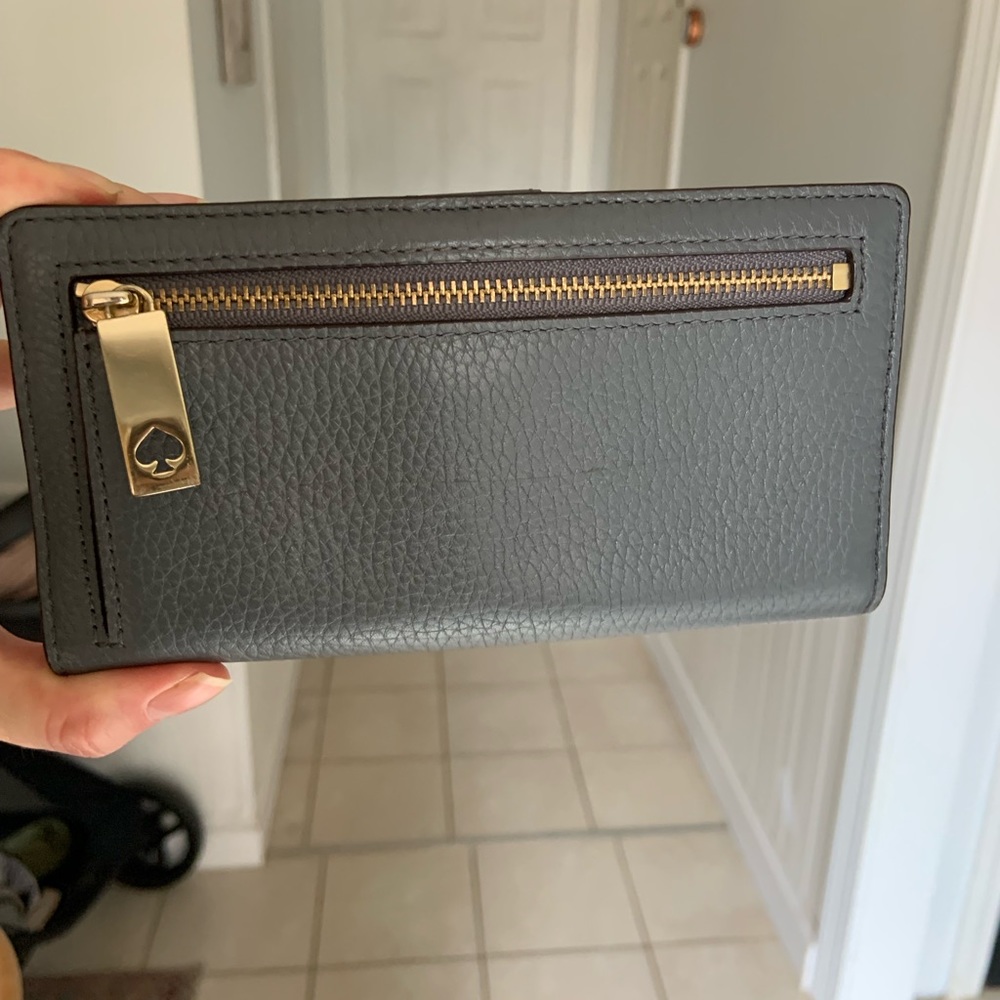 Kate Spade Wallet - Picture 3 of 7